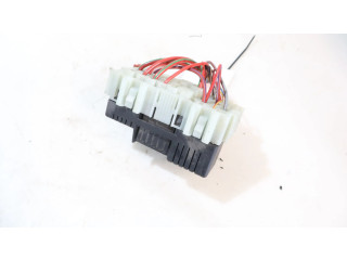 Блок предохранителей Volvo V70