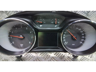 Přístrojová deska Opel Astra K 2017