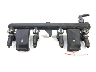 Vstřikovací lišta Peugeot 301