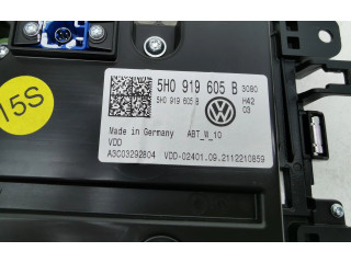 Дисплей    5H0919605B   Volkswagen Golf VIII