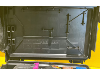 Блок предохранителей 118KM, RZ3R7P2 Opel Meriva B