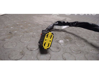 Подрулевой шлейф SRS 8200826300 Dacia Sandero