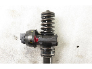 Форсунка 0414720215, 038130073AG    Audi A3 S3 8P  BKC 