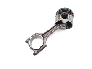  Поршень с шатуном D5204T2 D5204T2  Volvo V70  