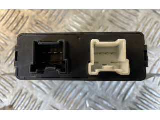 Блок управления 8737108000, 139103040   SsangYong Rexton I