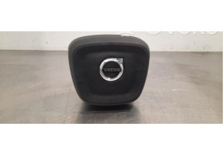Подушка безопасности водителя 32384652   Volvo XC40