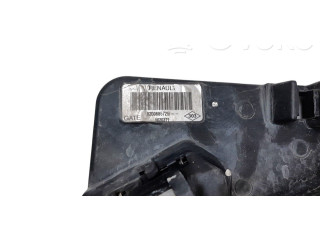 Вентилятор радиатора     8200685725, 47361    Renault Clio III 