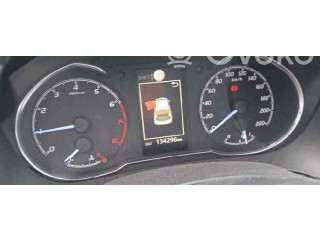 Přístrojová deska Toyota Yaris 2018 83800F5291