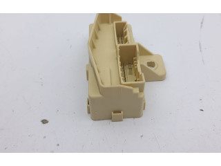 Блок предохранителей 91940J7040 KIA Ceed