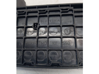 Блок предохранителей 7H0937550 Volkswagen Transporter - Caravelle T5