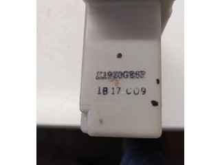 Блок управления климат-контролем 1817C09 Mazda 626