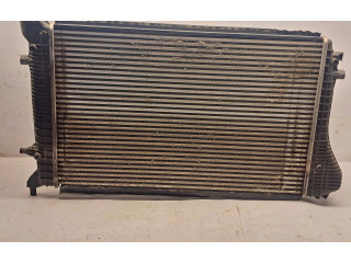Интеркулер  1K0145803H   Volkswagen Caddy 