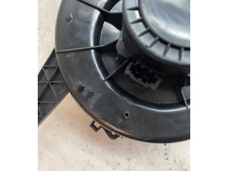 Вентилятор печки 6Q1820015H Audi A2