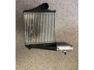 Интеркулер 4M0145804R Audi SQ7