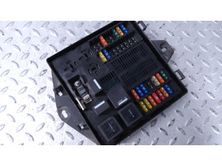 Блок предохранителей AW9314A073CD, C2D17257 Jaguar XJ X351