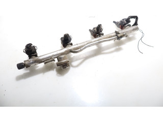 Vstřikovací lišta Mercedes-Benz C W203