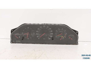 Панель приборов 9130050 Volvo 940