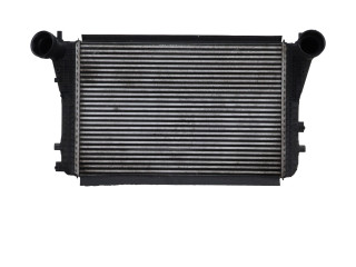 Интеркулер  3C0145805P   Volkswagen PASSAT B6 