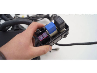 Pojistková skříňka 284B74BA0A Nissan X-Trail T32 2014