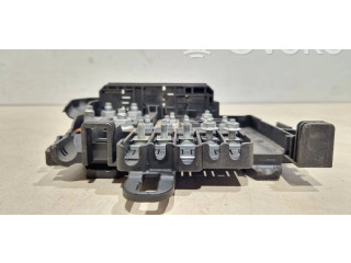 Блок предохранителей 30659092 Volvo V70