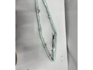 Боковая подушка безопасности    Volvo S90, V90