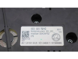 Панель приборов 5E0920721C, 5E0260   Skoda Octavia Mk3 (5E)       