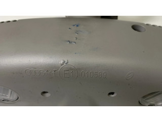 Зеркало заднего вида (в салоне)