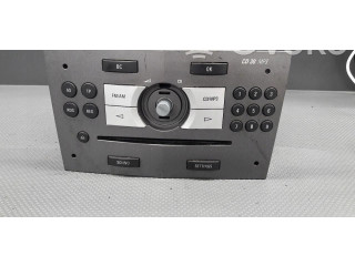 Pojistková skříňka Радио/ проигрыватель / навигация 13255557 Opel Zafira B 2009