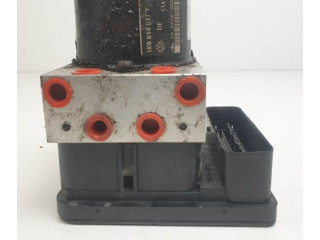 Блок АБС 1K0614517T   Volkswagen  Jetta V  2005 - 2010 года