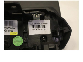 Дисплей 9841452080 Peugeot 2008 II