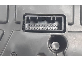 Спидометр (приборный щиток)    Renault Trafic III (X82)