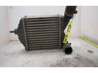 Интеркулер  46836770, 21402380   Fiat Idea 