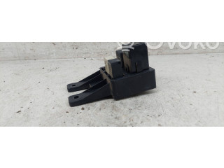 Блок предохранителей  9118038000   Hyundai Sonata    