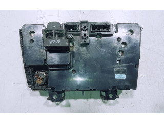 Блок управления климат-контролем 8682930, M6312400006   Volvo V70