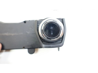 Блок управления климат-контролем 8893304828, 8893304828 Lynk & co 01