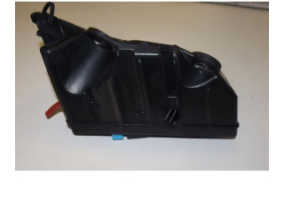 Блок предохранителей 5Q0937125B Skoda Octavia Mk3 (5E)