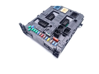   Pojistková skříňka 28119759   Peugeot 5008 2011