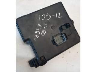 Блок предохранителей 30728512, 05W334   Volvo XC90    