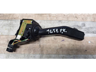 Ручка поворотов/ фонарей 1K0953513A, 01103501 Skoda Octavia Mk2 (1Z)