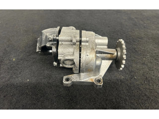 Масляный насос OM 646.961 6111810201 Mercedes-Benz E W211