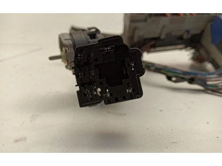 Pojistková skříňka Opel Corsa B