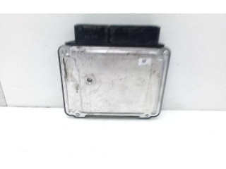 Řídící jednotka 03G906021SH   Volkswagen Caddy 2015