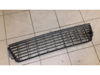 Нижняя решётка (из трех частей) Citroen C3 Picasso 99831L01, C044312531S