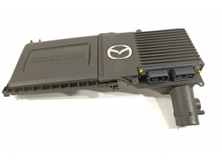 Блок управления двигателя Z633, 1001409361 Mazda 3 I