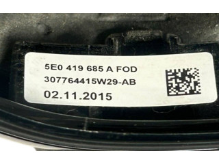 Руль Skoda Yeti (5L)  2009 - 2017 года 5E0419091AD, 308370499340AA      