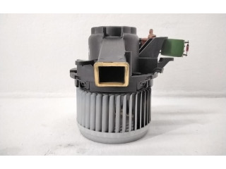 Вентилятор печки    77366895, 1D4230000   Fiat 500L