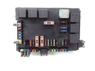 Pojistková skříňka Řídící jednotka BSM Mercede-Benz S W221 2009