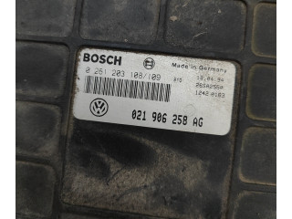 Блок управления двигателя 021906258AG, 0261203108   Volkswagen Corrado