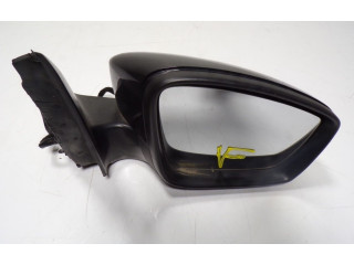 Зеркало электрическое Skoda Rapid (NH) 2012 - 2019 года