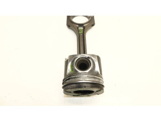 Поршень с шатуном D5204T D5204T2 D5204T3 D5204T7 81L123 Volvo S60